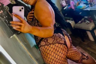 ASK ABOUT MY WEEKEND SPECIALS ... - Image 1