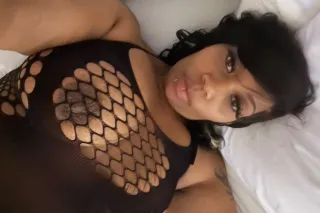 Hey 🍯Honey here with 🔥👄come get this wet 💦warm honey 🔥🍯 - Image 5