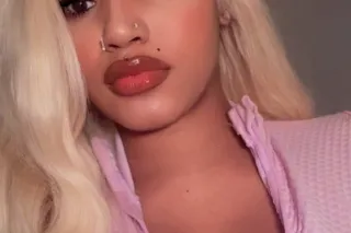 Sweet, Pretty, and Discreet 💐 - Image 8