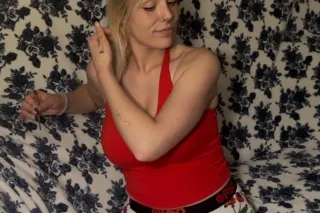 backshot barbie🍑 phattest kitty in the city🐱 - Image 1