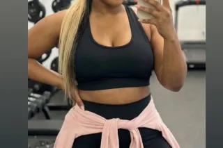 TUESDAY Im in CHICAGO ONLY IF I HAVE PRE BOOKING !!Fun 🍆💦🍫📍 🚕I YOU HAVE TO COME TO YOU !! Or either Or 🍀☘PRE BOOKING AVAILABLE 🏝💃🏽🚖🚌✈ WHITE MEN 💆🏼♂💆🏻♂ ONLY - Image 5