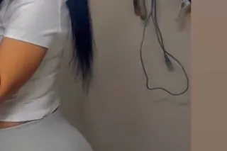 SEXY LATINA THANG😻 - Image 5