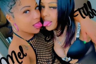 2👩🏼‍❤️‍💋‍👩🏼S 4 1 ▪ INCALL ▪ SEX U UP SUNDAY 🍆💦▪✨ SATISFACTION GURANTEED ‼ 🚫NO BARE‼ - Image 6