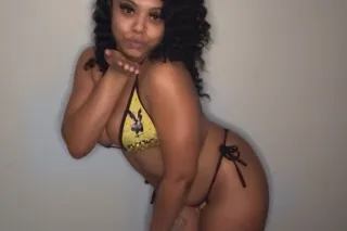 BEND ME OVERRR 🤪 incall/outcall Yes im real ‼ onlyfans.com/myastherapy - Image 2